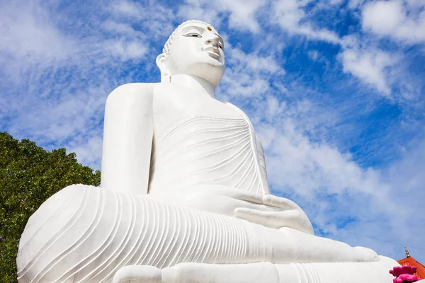 Bahirawakanda vihara Buddha-Statue — Stockfoto