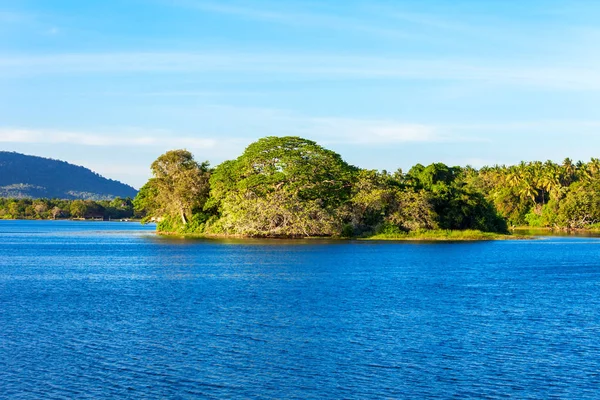 Tissamaharama sjö, Sri Lanka — Stockfoto