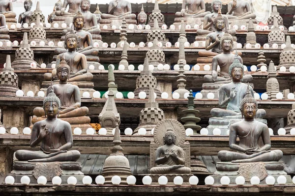 Templo de gangaramaya em colombo — Fotografia de Stock