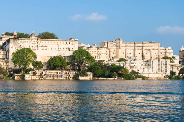 Palacio de la ciudad de Udaipur — Foto de Stock