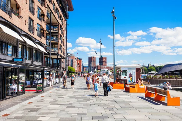 Aker Brygge in Oslo — Stockfoto