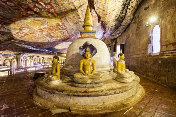 Templo de la Cueva de Oro Dambulla —  Fotos de Stock