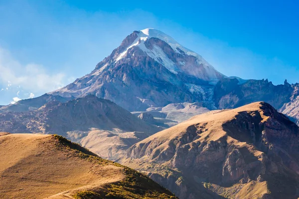 Kasbek, georgien — Stockfoto