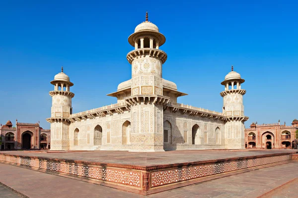 Itimad ud daulah palace — Stock Photo, Image