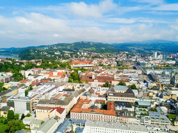 Linz havadan panoramik görünümü — Stok fotoğraf