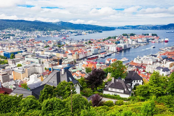 Bergen havadan panoramik görünümü — Stok fotoğraf