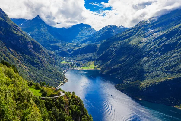 Geiranger at Geirangerfjord, Norway — Stock Photo, Image