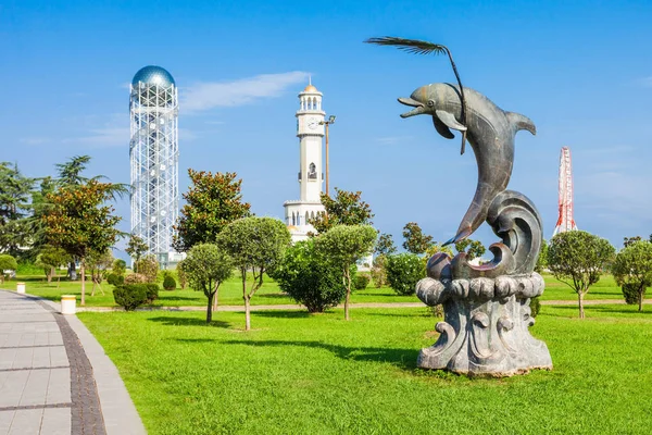 Dolpin statue, Batumi — Stock Photo, Image