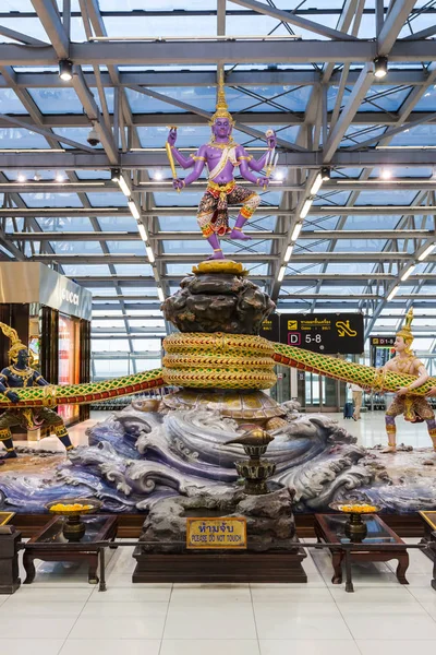 Internationale luchthaven Suvarnabhumi — Stockfoto