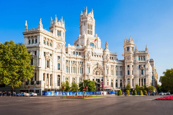 Cybele Palace i Madrid centrum, Spanien — Stockfoto