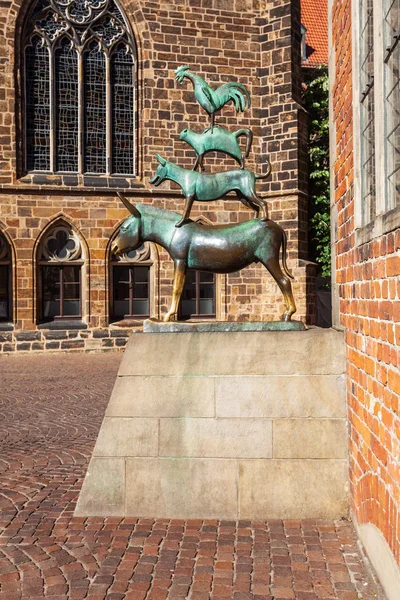 Bremen Town muzikanten standbeeld, Duitsland — Stockfoto