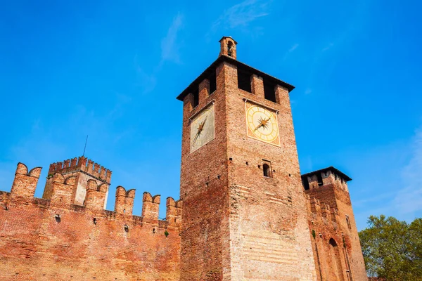 Castelvecchio slott i Verona, Italien — Stockfoto