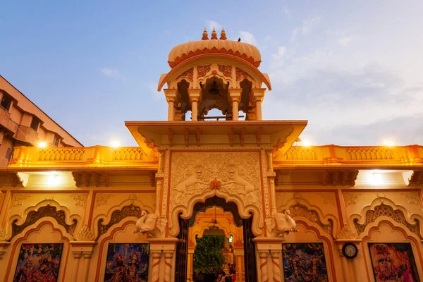 Templo de Krishna Balaram Iskcon, Vrindavan — Fotografia de Stock