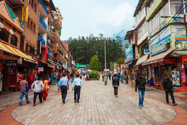 Calle principal del centro comercial en Manali, India —  Fotos de Stock