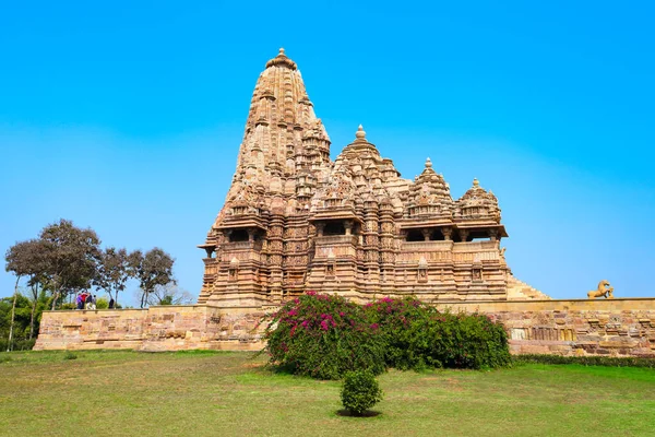 Khajuraho Khajuraho 是印度中央邦Khajuraho镇的一个寺庙团体 — 图库照片
