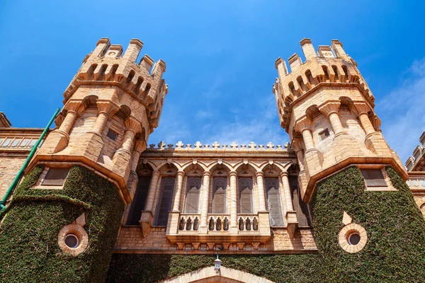 Bangalore Palace Palacio Estilo Británico Situado Ciudad Bangalore Karnataka India —  Fotos de Stock