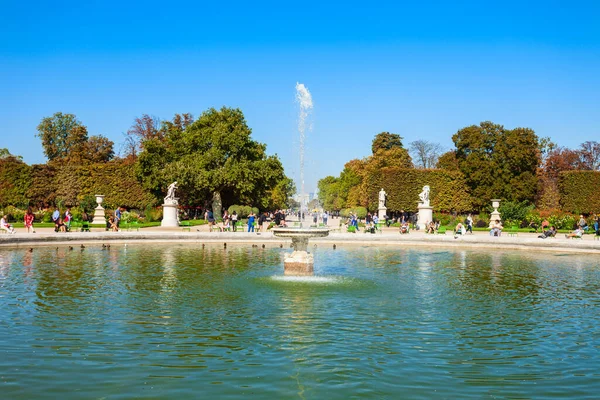 Tuileries Garden Jardin Des Tuileries Public Garden Located Louvre Paris — Stock Photo, Image