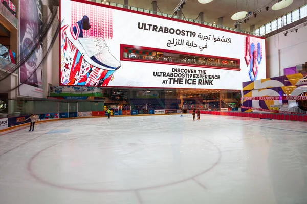 Dubai Förenade Arabemiraten Ruari 2019 Ice Rink Ligger Dubai Mall — Stockfoto