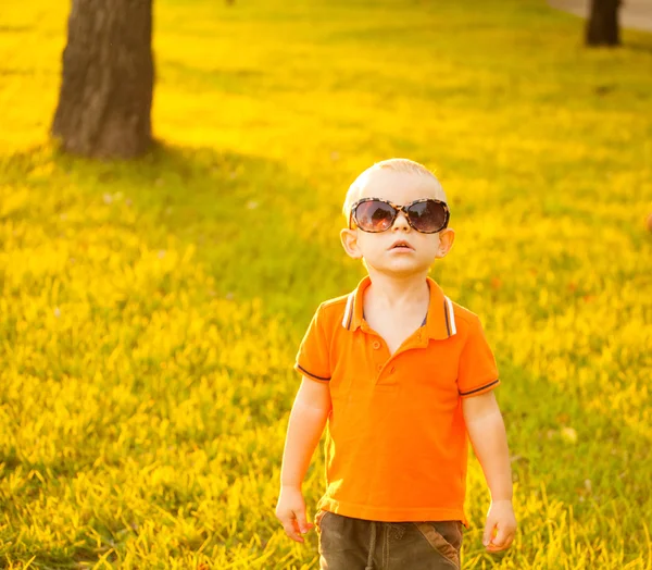 Children's orange mood of the leaving summer — Stock Photo, Image