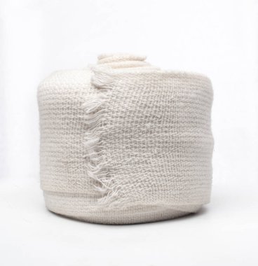 Tıbbi sargı bezi rulo. bacak sabitleme için