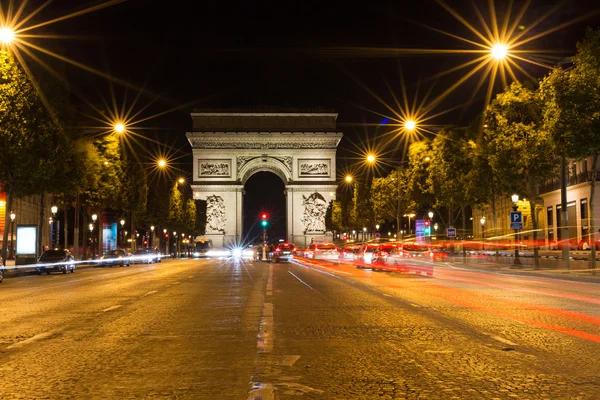 Berühmter Triumphbogen in Paris, Frankreich — Stockfoto