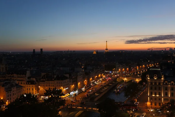 Paris bei Sonnenuntergang — Stockfoto