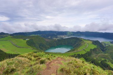 Lagoa das 7 Cidades (yedi şehirlerin Lagoon) - Azores - bağlantı noktası
