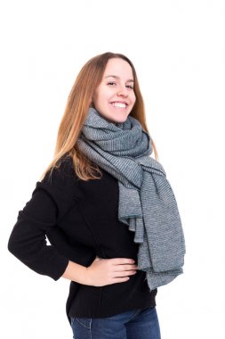 Güzel genç casual kadın stüdyo çekim