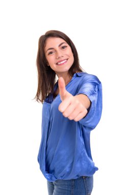 Genç kadın sinyal Tamam beyaz arka plan üzerinde izole