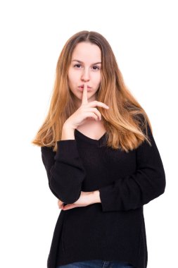 Sessizlik, beyaz arka plan üzerinde izole isteyen güzel genç kadın