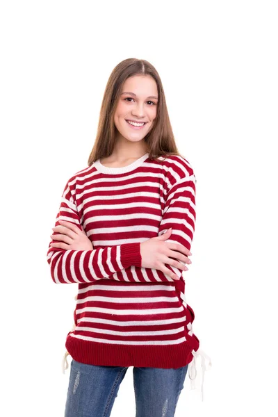 Schöne Junge Frau Trägt Gestreiften Warmen Pullover Und Jeans Posiert — Stockfoto