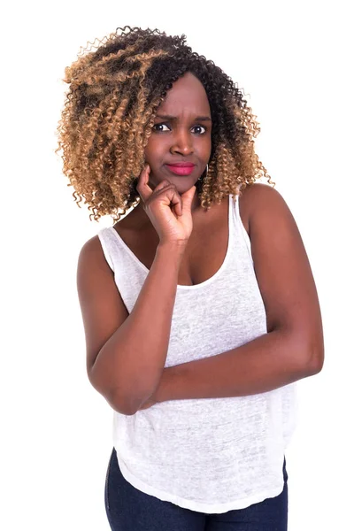 白い背景上に素晴らしいアイデアを持って若いアフリカ系女性 — ストック写真