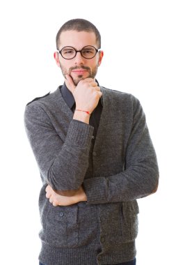 düşünme, beyaz arka plan üzerinde izole genç casual adam