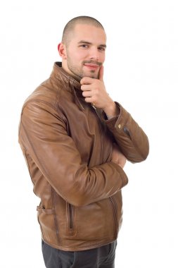 casual adam beyaz zemin üzerine izole mutlu