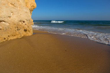 Albufeira, Algarve 'deki güzel sahil, Portekiz' in güneyi.
