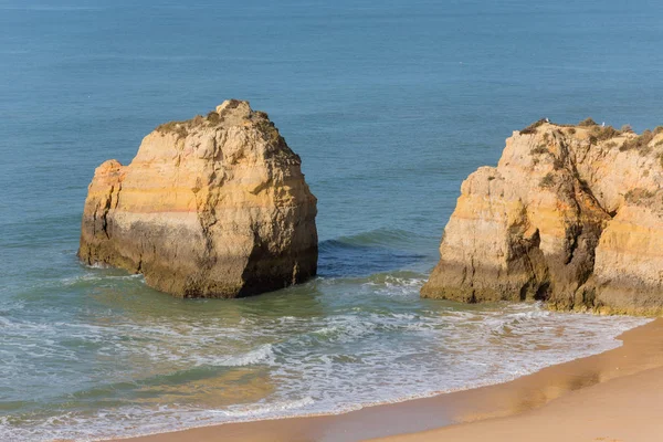 Playa de Praia da Rocha, en el Algarve, Portugal —  Fotos de Stock