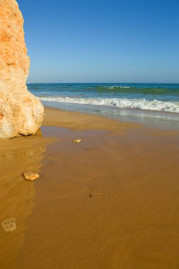 Albufeira, Algarve 'deki güzel sahil, Portekiz' in güneyi.