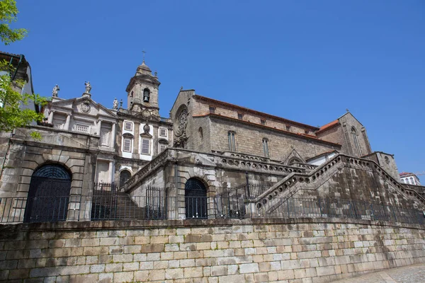 Kirche São Francisco, rechts, gotische Architektur aus dem 14. Jahrhundert — Stockfoto