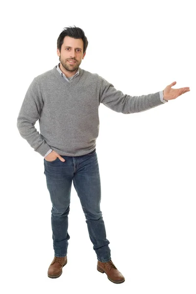 Hombre con el brazo hacia fuera en un gesto acogedor, aislado en blanco —  Fotos de Stock