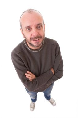 Casual adam tam vücut içinde beyaz bir arka plan