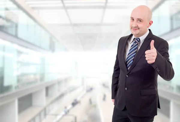 Geschäftsmann Daumen hoch — Stockfoto