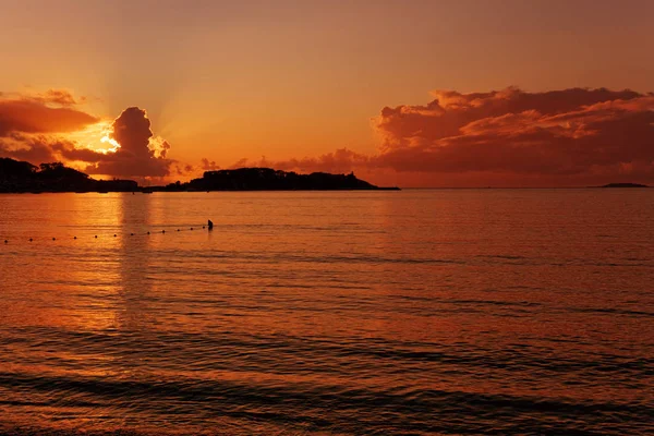 Sonnenuntergang vom Strand von baiona, Galicien, Spanien — Stockfoto