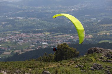 yamaç paraşütü