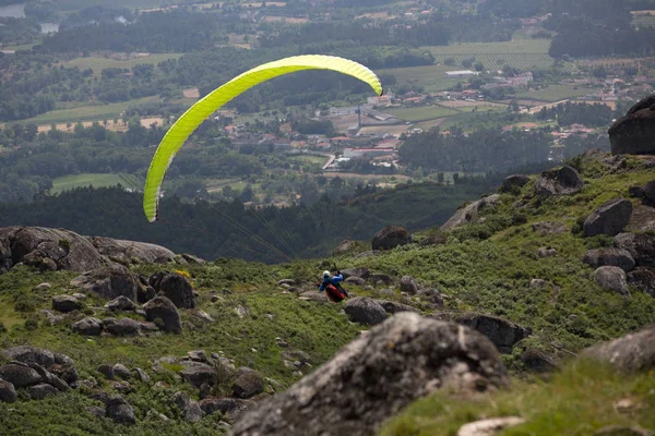 yamaç paraşütü