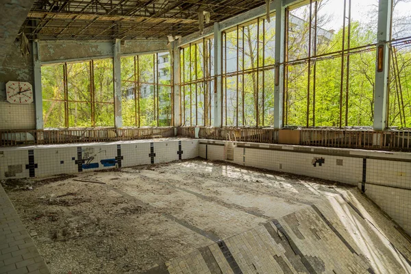 Swimming pool in Chernobyl — Stock Photo, Image