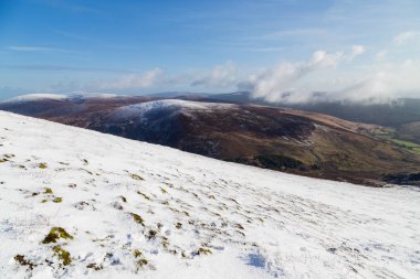 Anu 'nun Papaları' nda kar yağıyor.