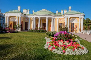 Catherine sarayı ve bahçeleri