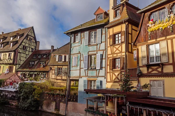 Traditionella byggnader i Colmar — Stockfoto