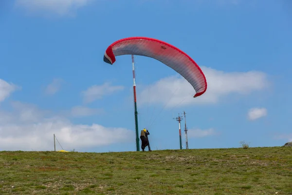 Paragliding — Stockfoto