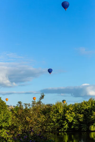 Ballonnen vliegen over de Dordogne — Stockfoto